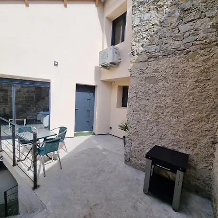 Appartement La Remise à Comprégnac Extérieur photo